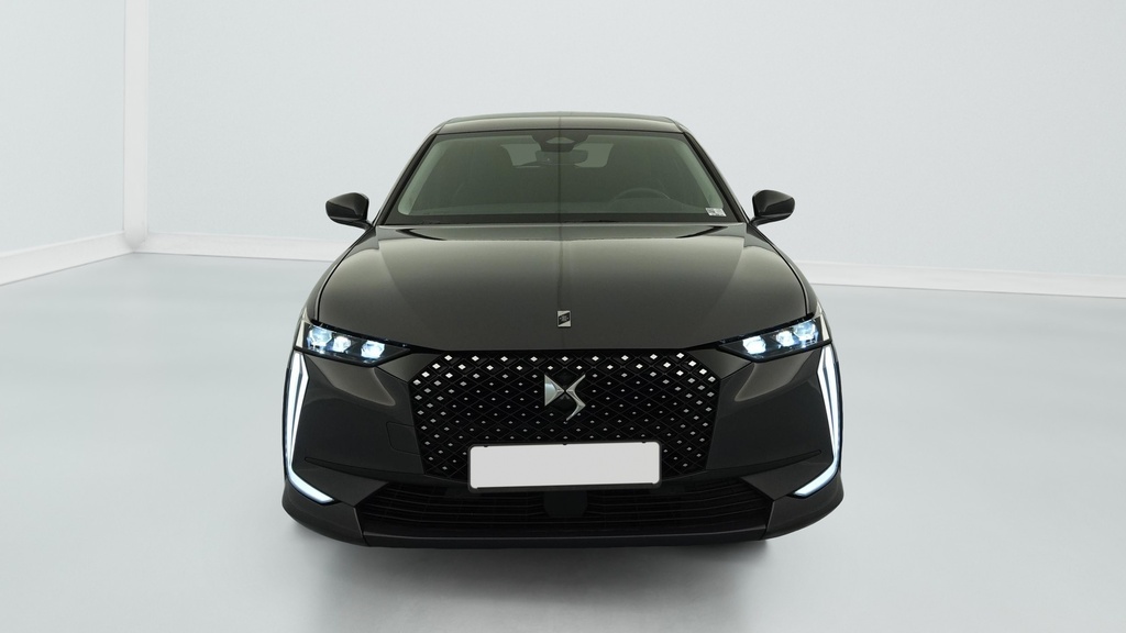 Ds DS4 BlueHDi 130 EAT8 Etoile – Alcantara