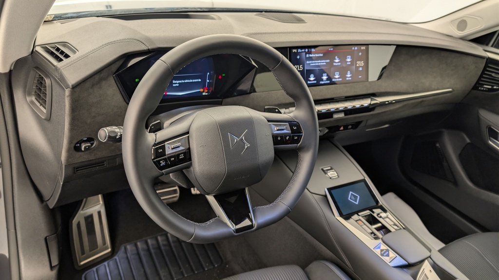 Ds DS4 BlueHDi 130 EAT8 Etoile – Alcantara