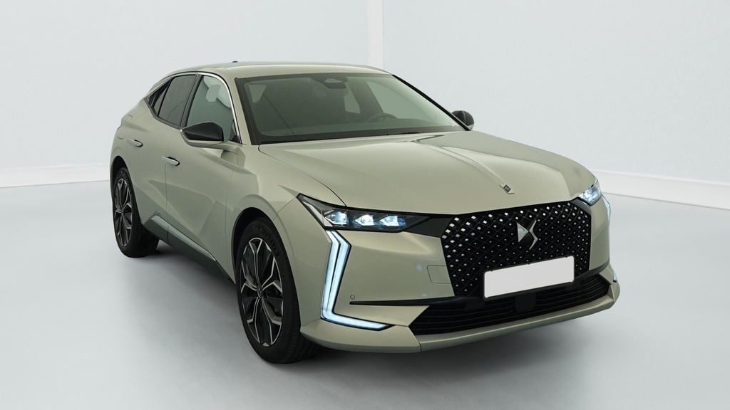 Ds DS4 BlueHDi 130 EAT8 Etoile – Alcantara