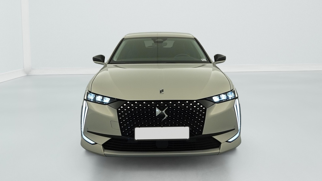 Ds DS4 BlueHDi 130 EAT8 Etoile – Alcantara