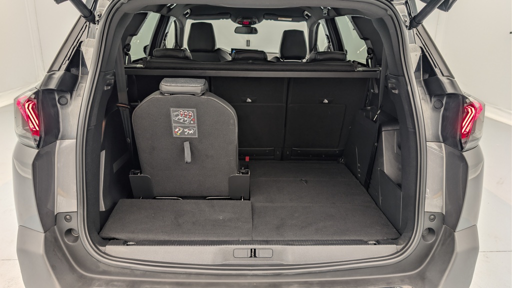 Peugeot 5008 Hybrid 136 e-DCS6 Allure Pack