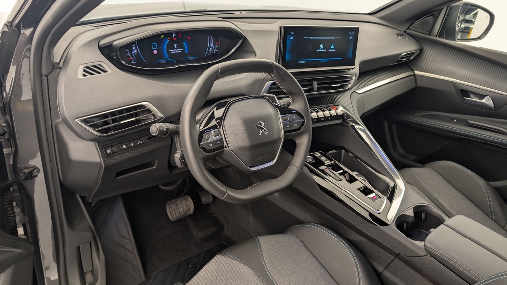 Peugeot 5008 Hybrid 136 e-DCS6 Allure Pack
