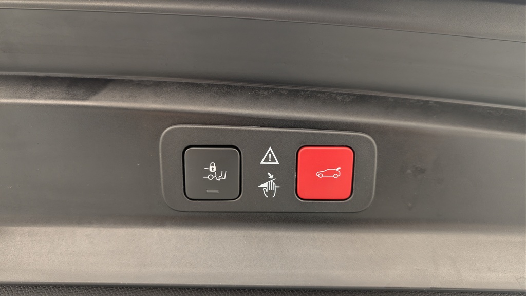 Peugeot 5008 Hybrid 136 e-DCS6 Allure Pack