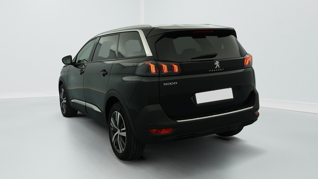 Peugeot 5008 Hybrid 136 e-DCS6 Allure Pack