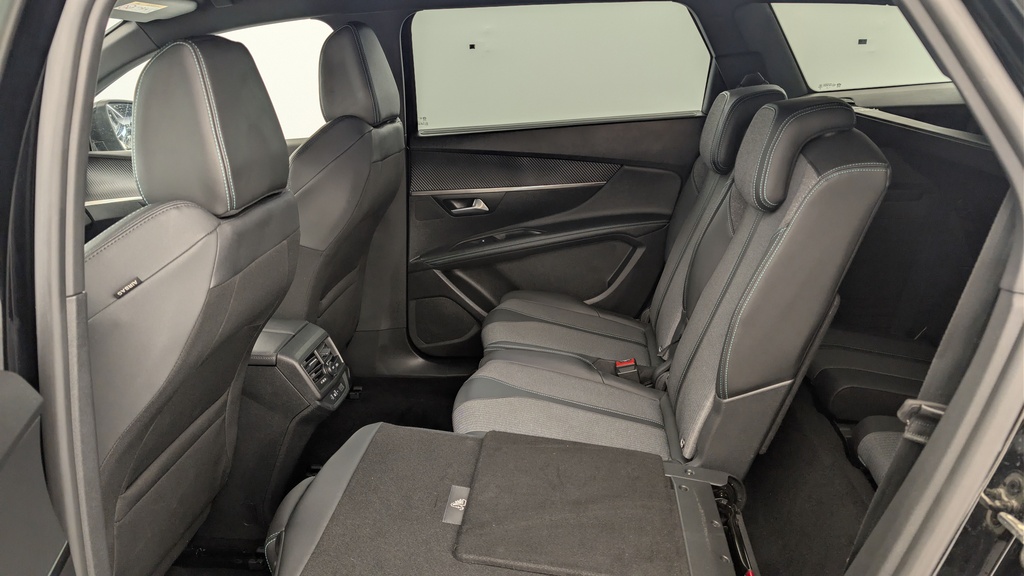 Peugeot 5008 Hybrid 136 e-DCS6 Allure Pack
