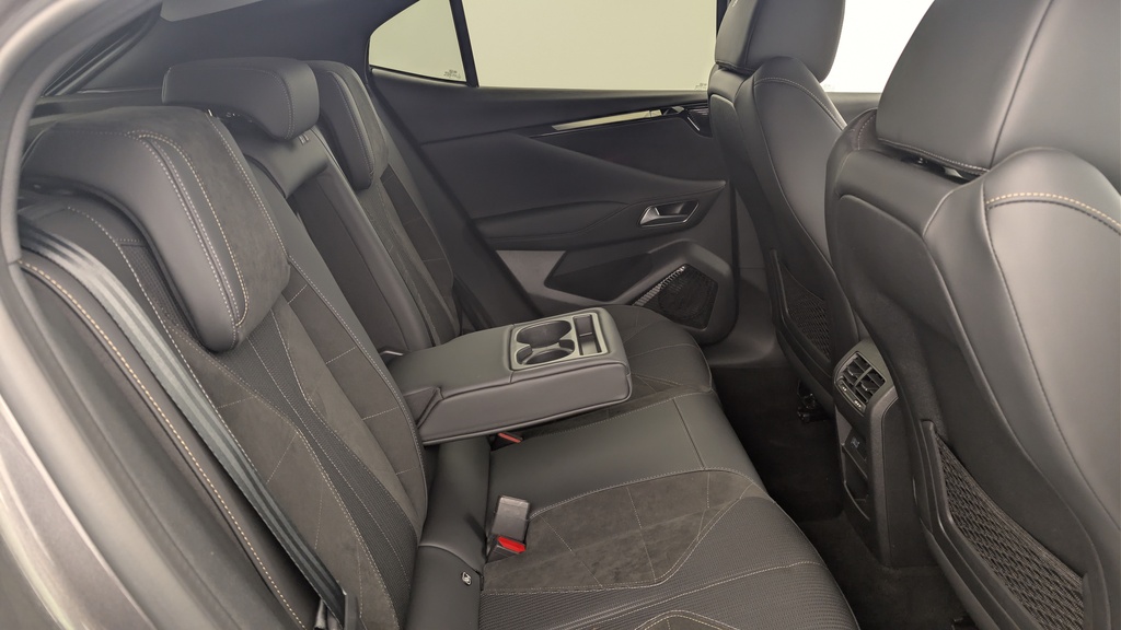 Ds DS4 Hybride 145 e-DCT6 Etoile – Alcantara