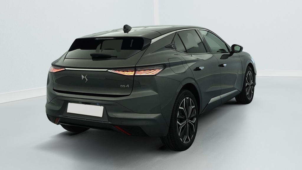 Ds DS4 Hybride 145 e-DCT6 Etoile – Alcantara