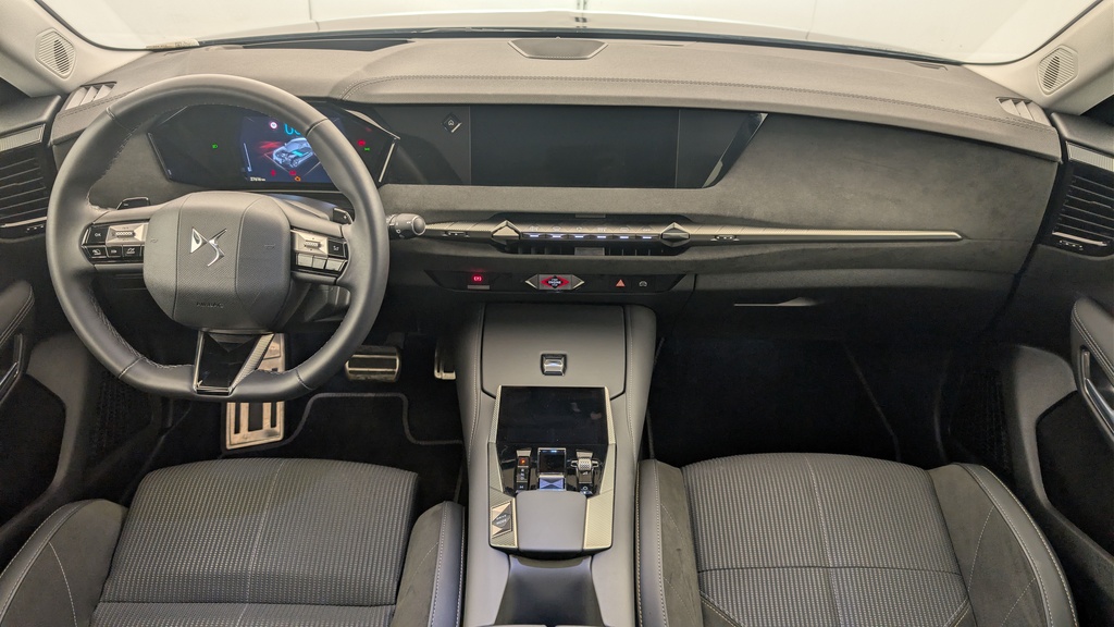 Ds DS4 Hybride 145 e-DCT6 Etoile – Alcantara
