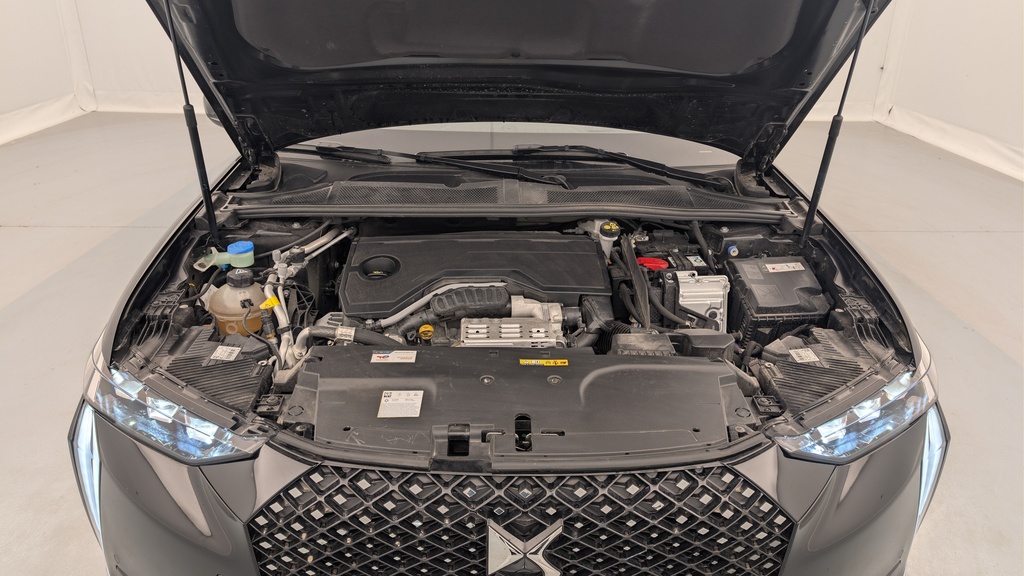 Ds DS4 Hybride 145 e-DCT6 Etoile – Alcantara