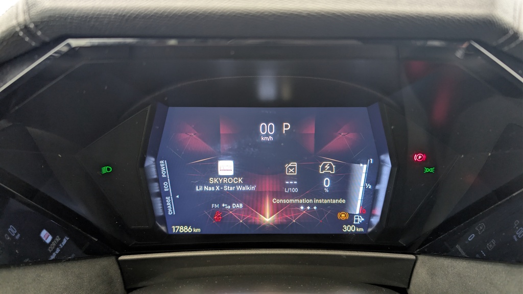 Ds DS4 Hybride 145 e-DCT6 Etoile – Alcantara