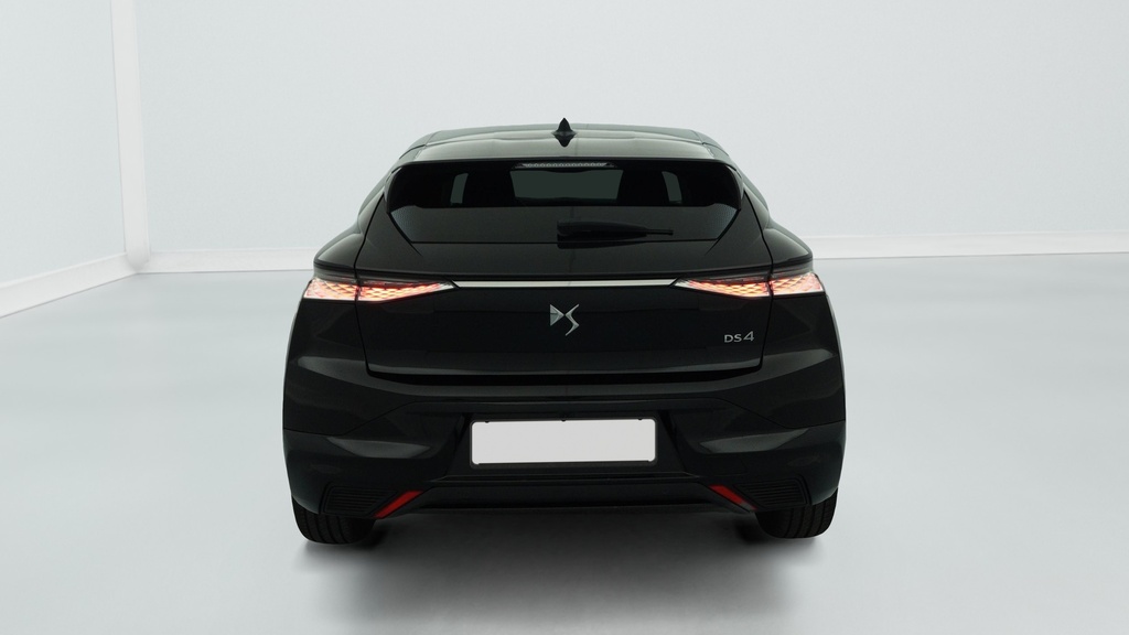 Ds DS4 Hybride 145 e-DCT6 Etoile – Alcantara