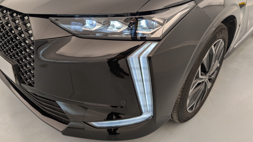 Ds DS4 Hybride 145 e-DCT6 Etoile – Alcantara