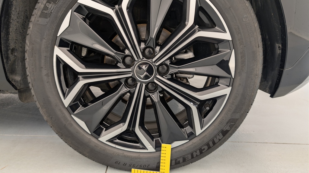 Ds DS4 Hybride 145 e-DCT6 Etoile – Alcantara