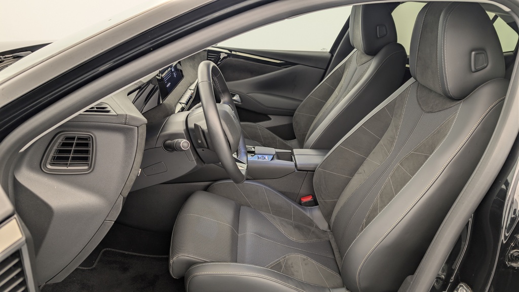 Ds DS4 Hybride 145 e-DCT6 Etoile – Alcantara