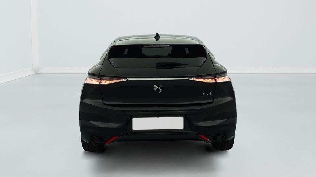 Ds DS4 Hybride 145 e-DCT6 Etoile – Alcantara