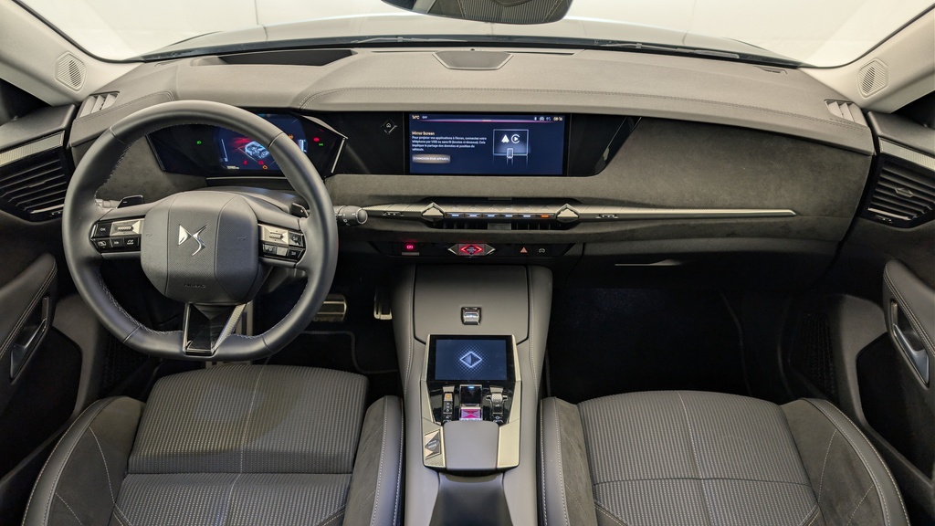 Ds DS4 Hybride 145 e-DCT6 Etoile – Alcantara