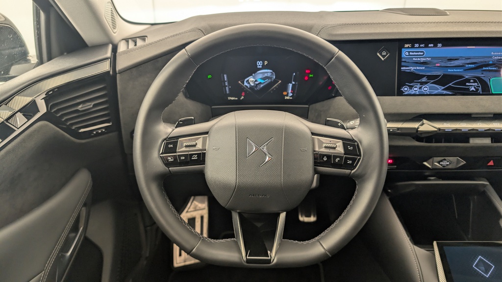 Ds DS4 Hybride 145 e-DCT6 Etoile – Alcantara