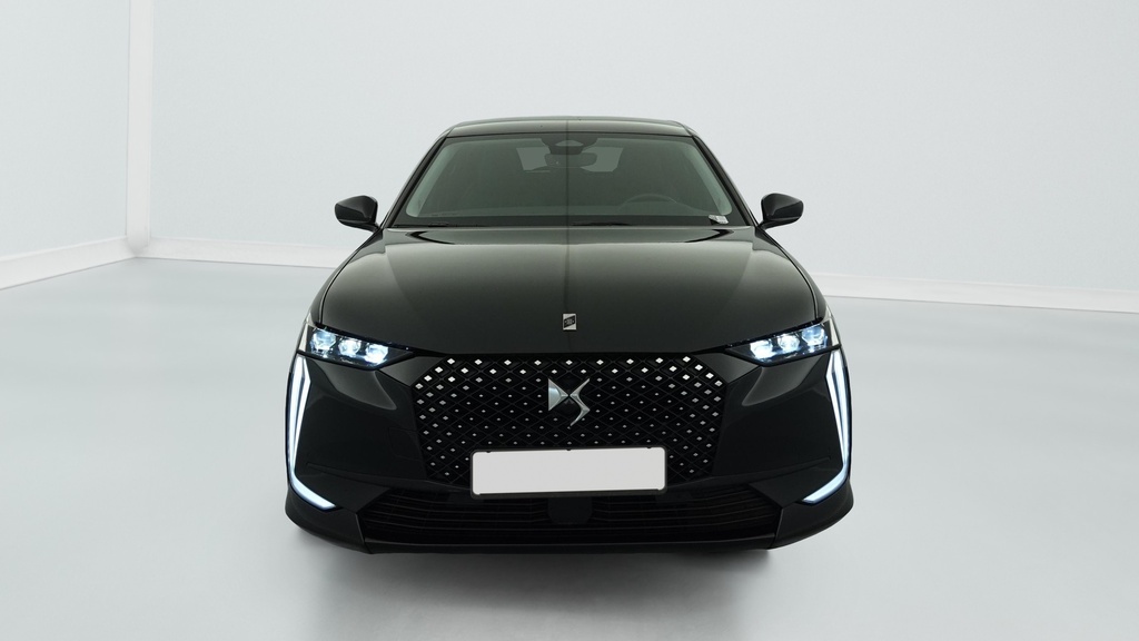 Ds DS4 Hybride 145 e-DCT6 Etoile – Alcantara