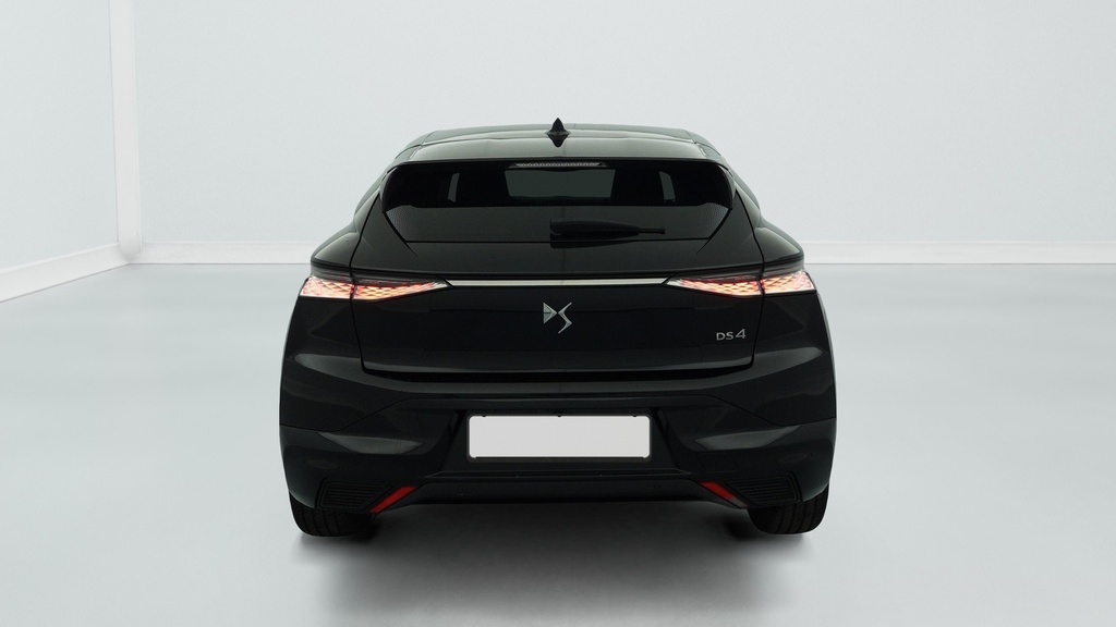 Ds DS4 Hybride 145 e-DCT6 Etoile – Alcantara