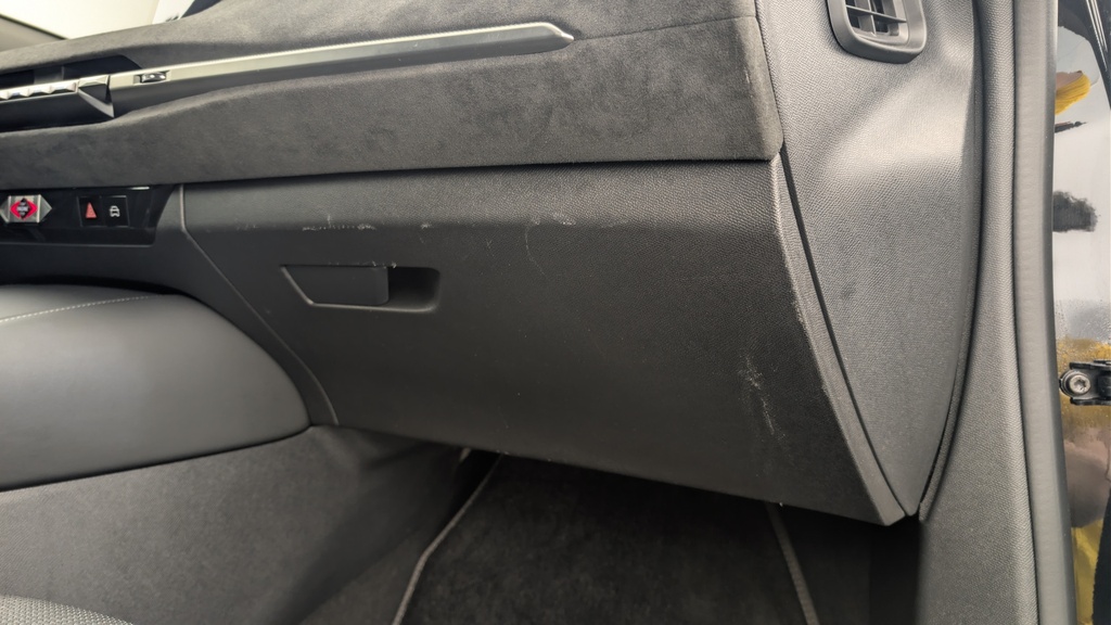 Ds DS4 Hybride 145 e-DCT6 Etoile – Alcantara