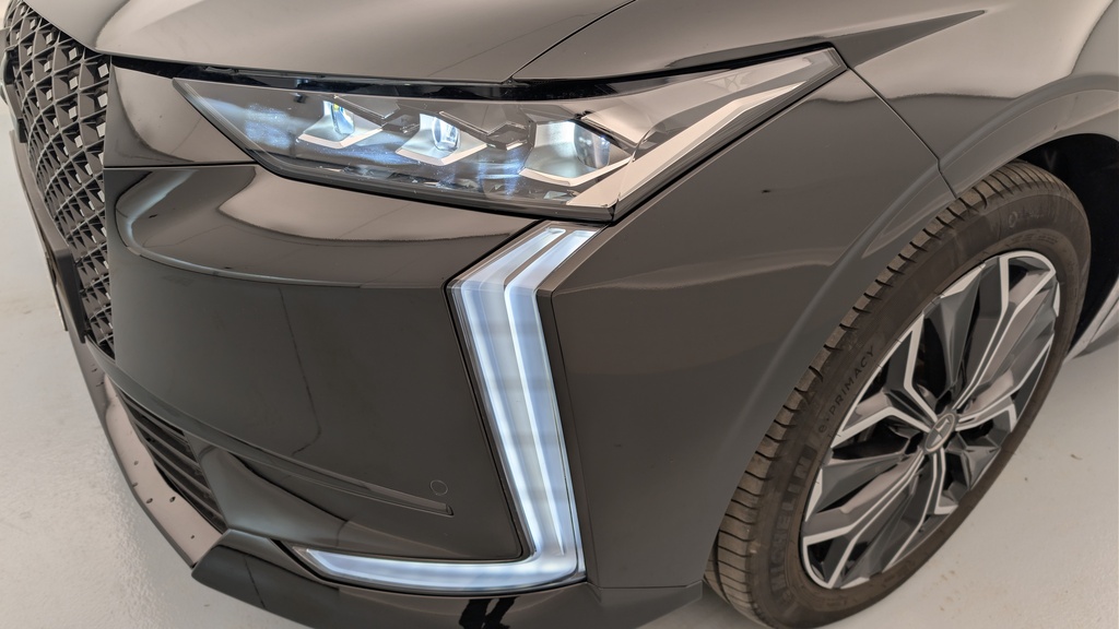 Ds DS4 Hybride 145 e-DCT6 Etoile – Alcantara