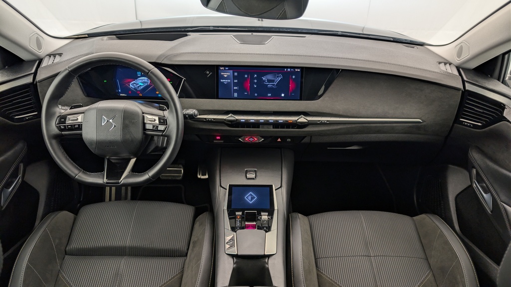 Ds DS4 Hybride 145 e-DCT6 Etoile – Alcantara