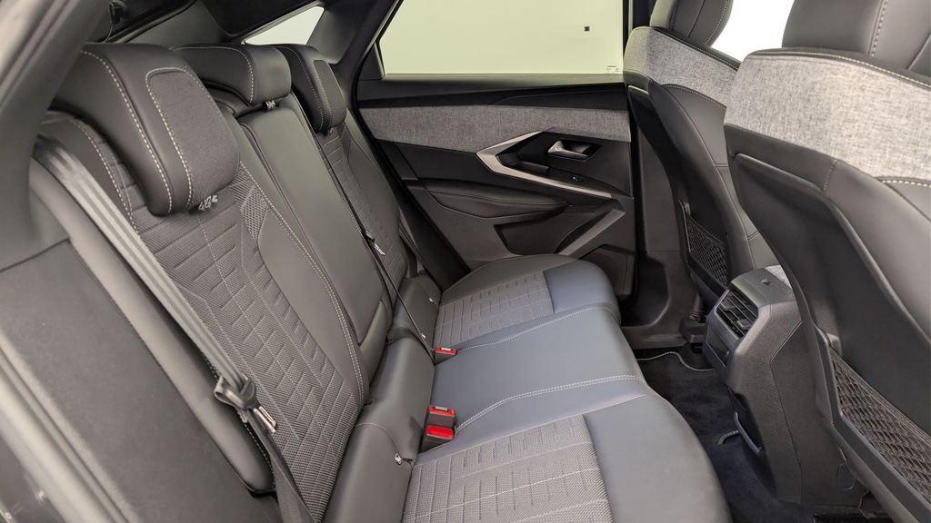 Peugeot 3008 Hybrid 145 e-DCS6 GT