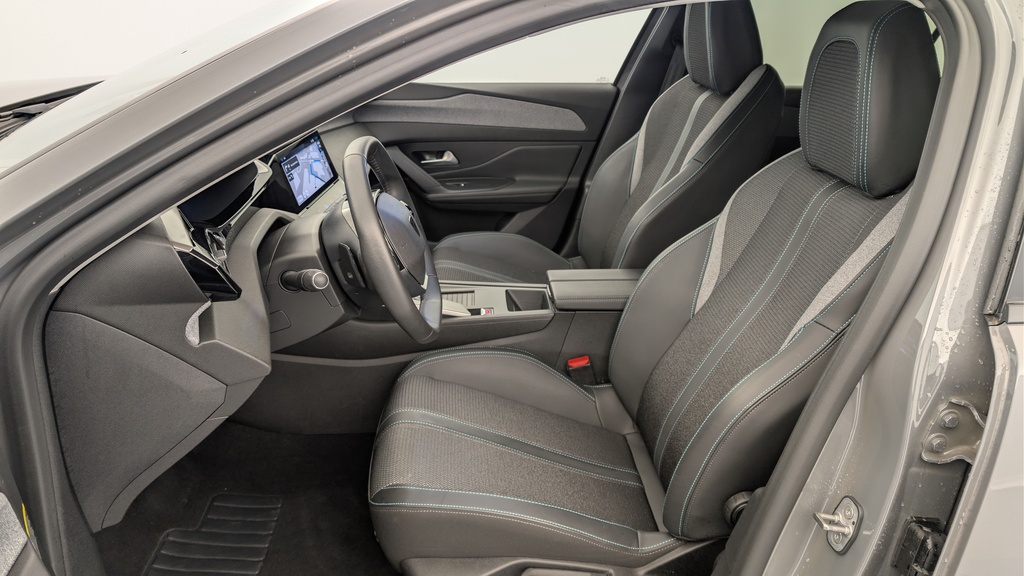Peugeot 408 Hybrid 145 e-DCS6 Allure
