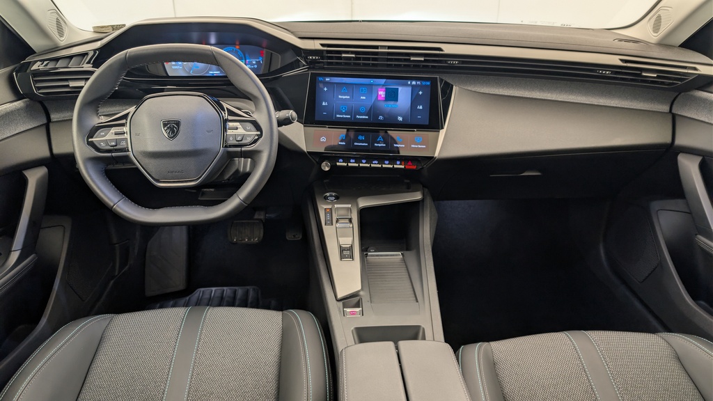 Peugeot 408 Hybrid 145 e-DCS6 Allure