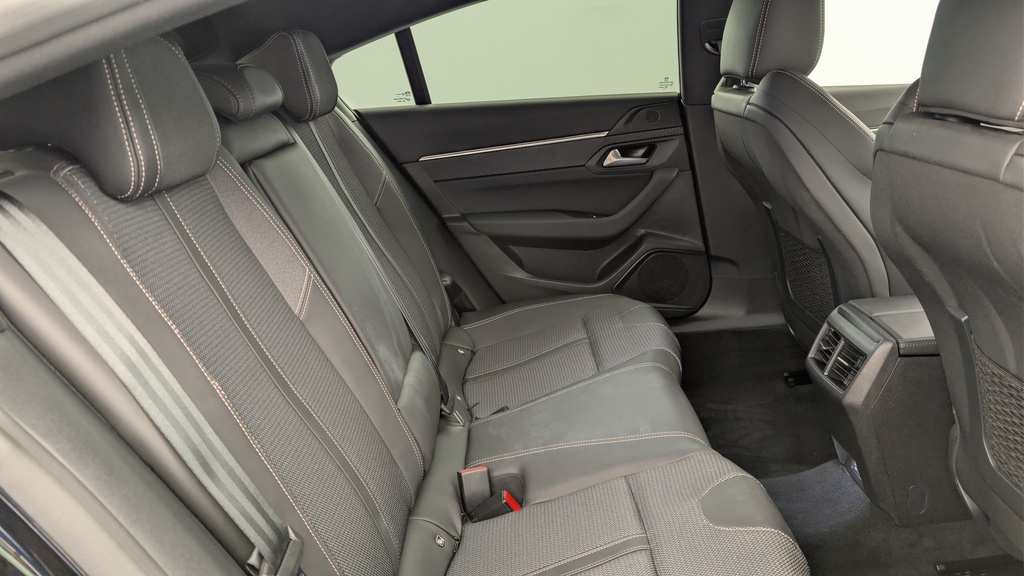 Peugeot 508 Hybrid 180 e-EAT8 Allure