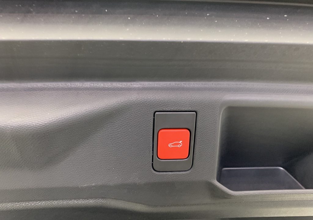 Peugeot 5008 Hybrid 145 e-DCS6 GT