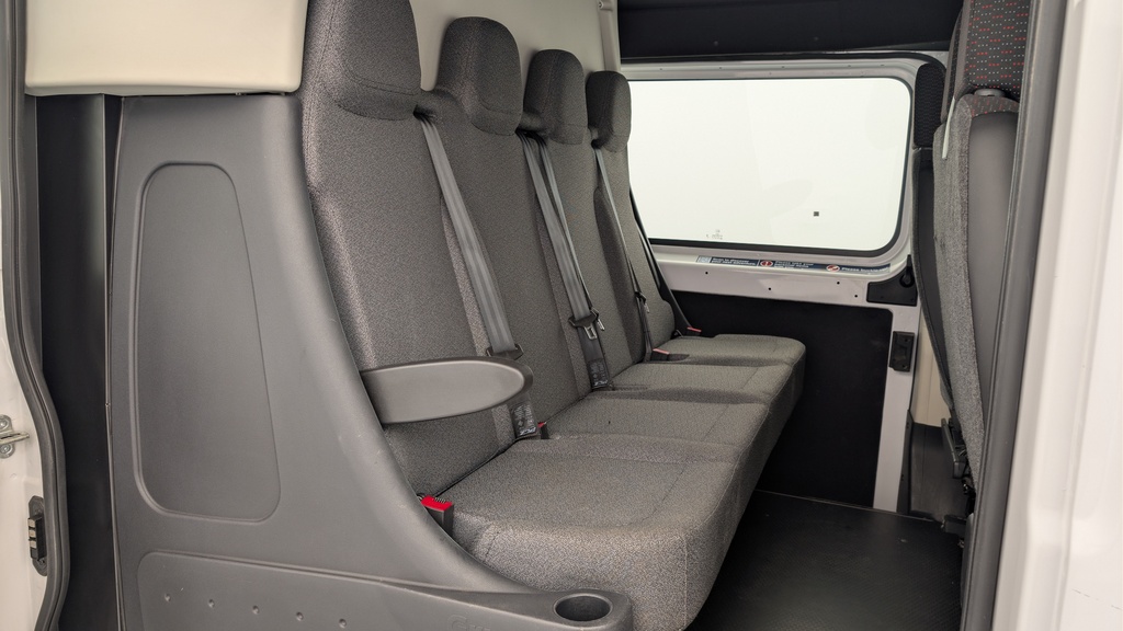 Peugeot BOXER FOURGON CABINE APPRONFONDIE 3.3 T L2H1 BLUEHDI 140 S&S BVM6
