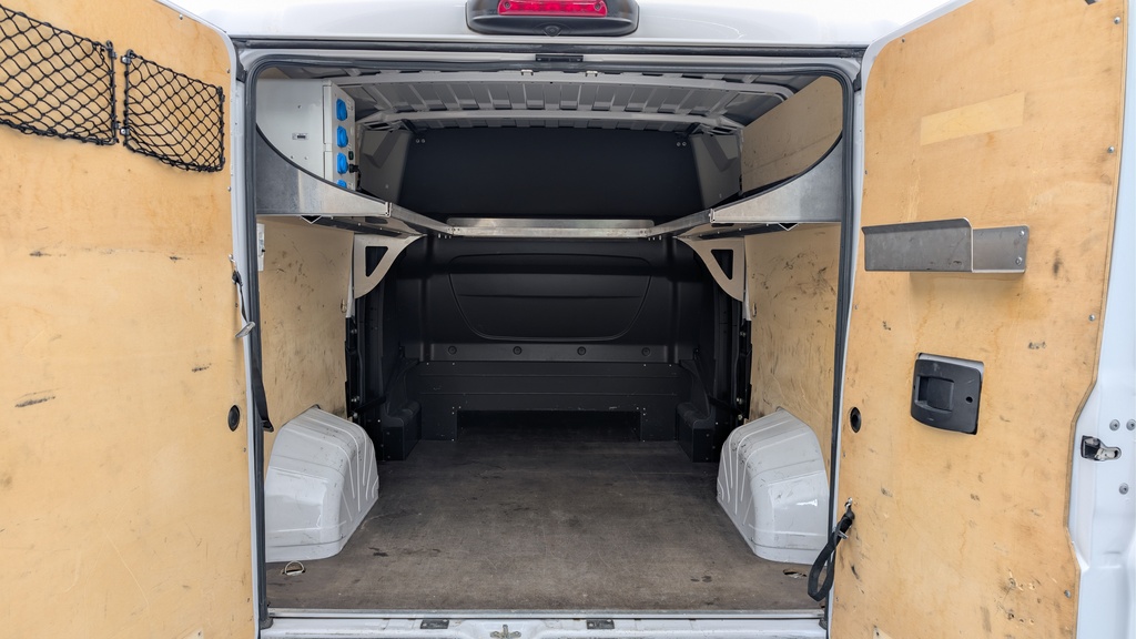 Peugeot BOXER FOURGON CABINE APPRONFONDIE 3.3 T L2H1 BLUEHDI 140 S&S BVM6
