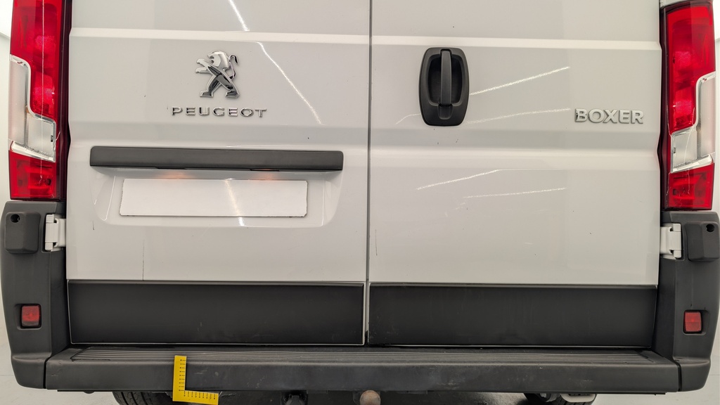 Peugeot BOXER FOURGON CABINE APPRONFONDIE 3.3 T L2H1 BLUEHDI 140 S&S BVM6