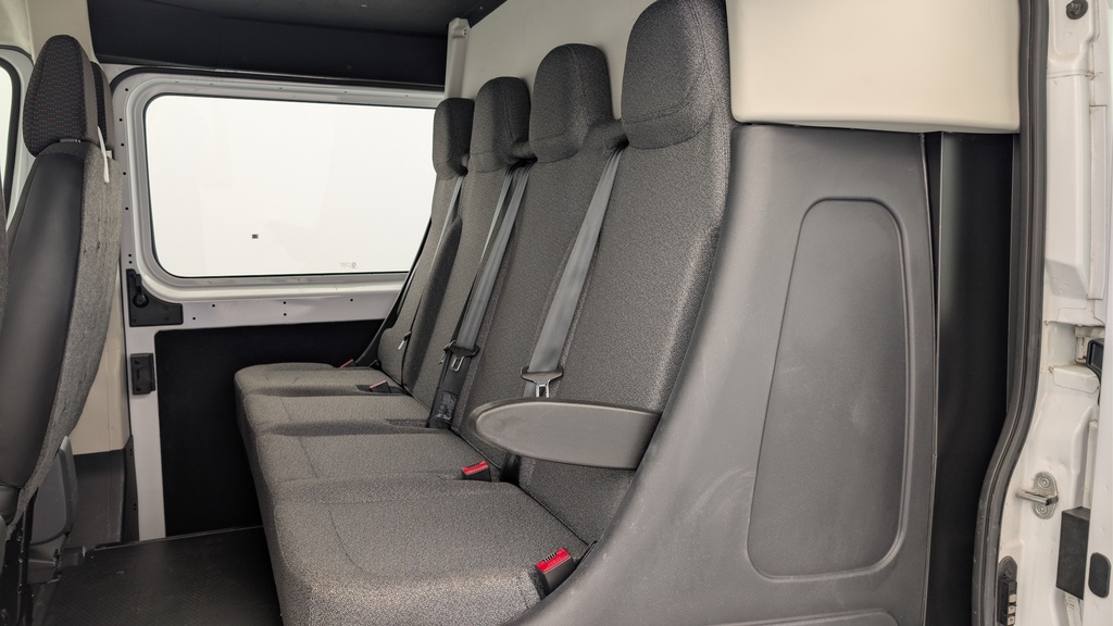 Peugeot BOXER FOURGON CABINE APPRONFONDIE 3.3 T L2H1 BLUEHDI 140 S&S BVM6