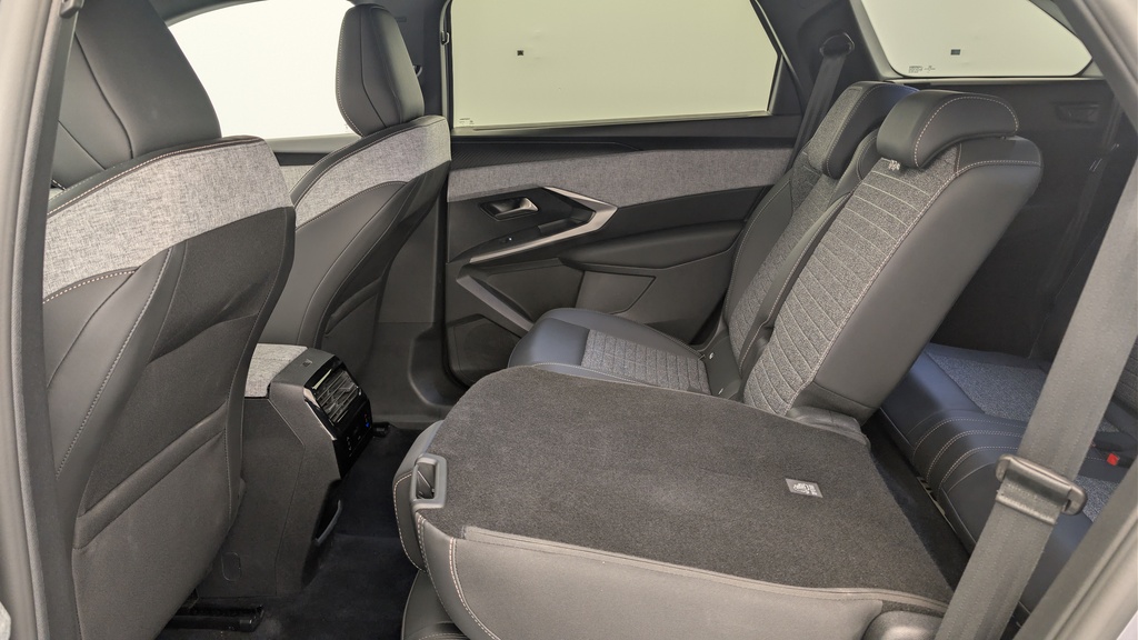 Peugeot 5008 Hybrid 136 e-DCS6 Allure
