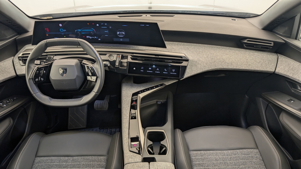Peugeot 5008 Hybrid 136 e-DCS6 Allure