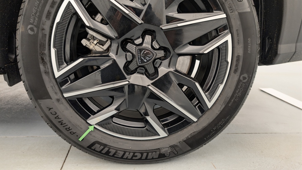 Peugeot 5008 Hybrid 136 e-DCS6 Allure