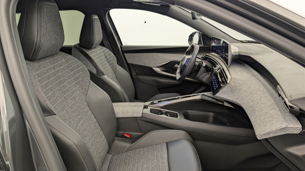Peugeot 5008 Hybrid 136 e-DCS6 Allure
