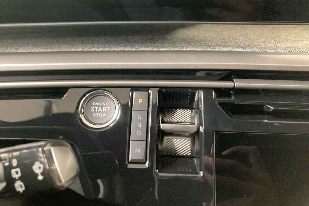 Peugeot 5008 Hybrid 136 e-DCS6 Allure