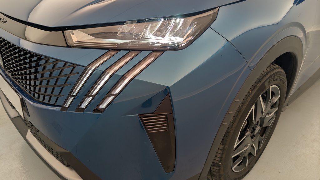 Peugeot 5008 HYBRID 145 CH E-DCS6 ALLURE