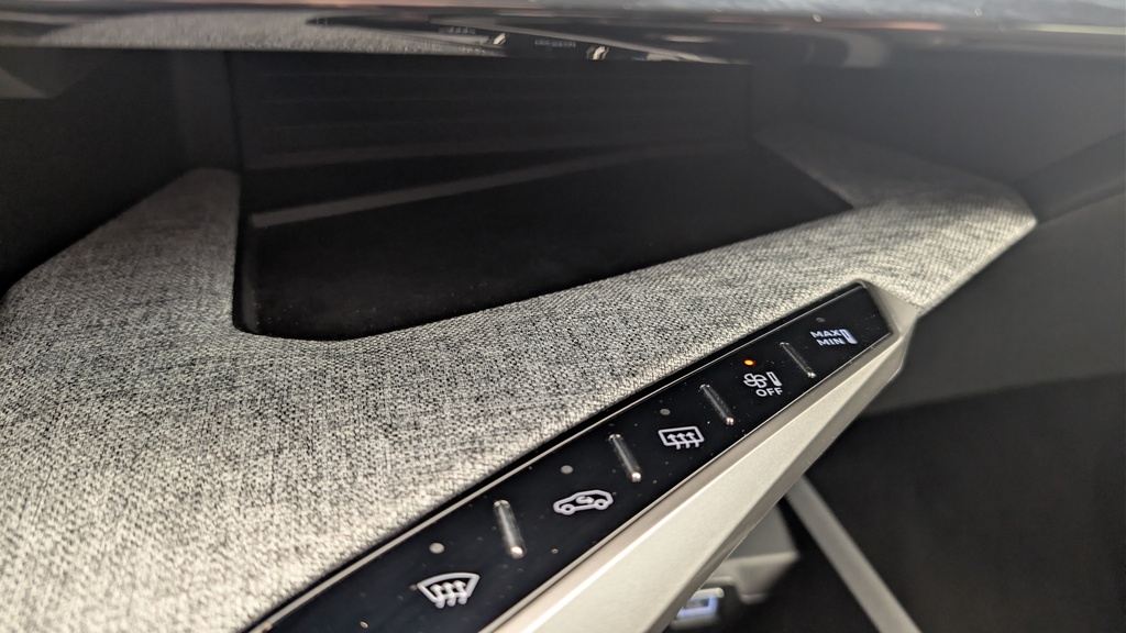 Peugeot 5008 HYBRID 145 CH E-DCS6 ALLURE