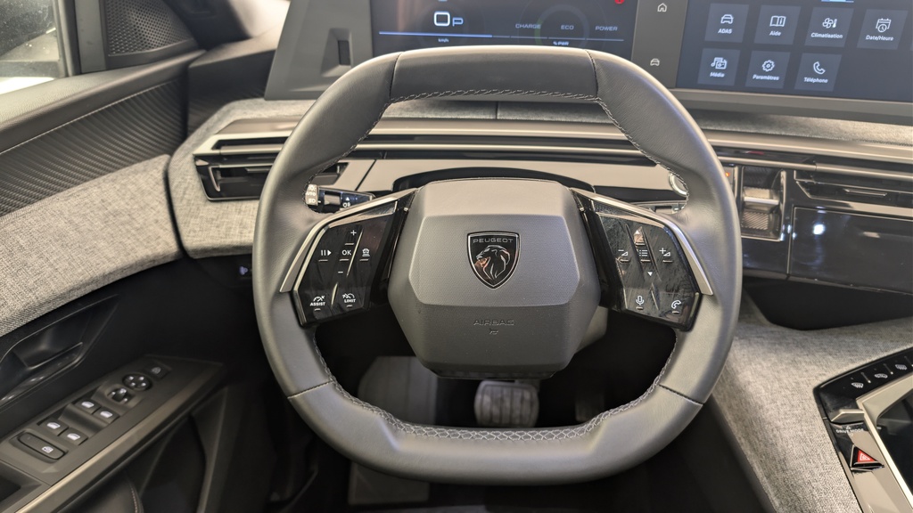 Peugeot 5008 HYBRID 145 CH E-DCS6 ALLURE