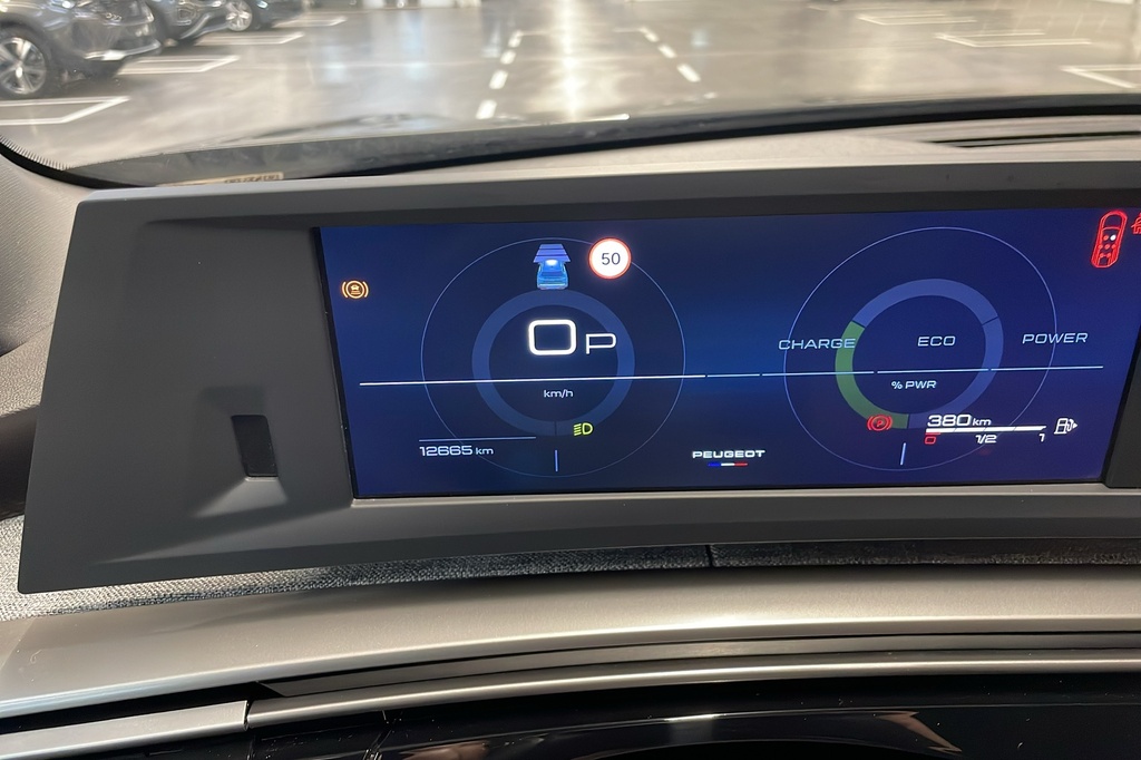 Peugeot 5008 HYBRID 145 CH E-DCS6 ALLURE