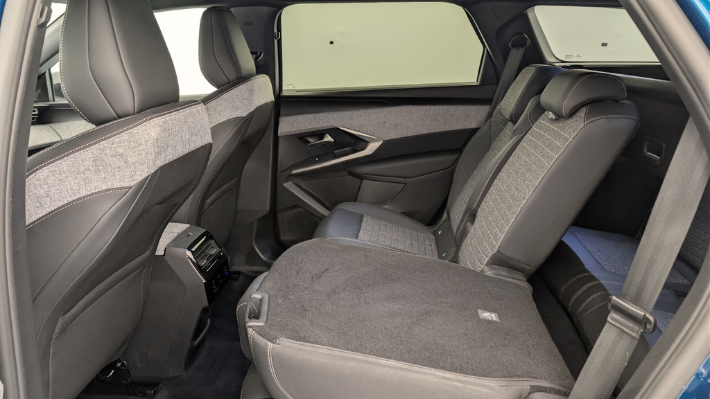 Peugeot 5008 HYBRID 145 CH E-DCS6 ALLURE