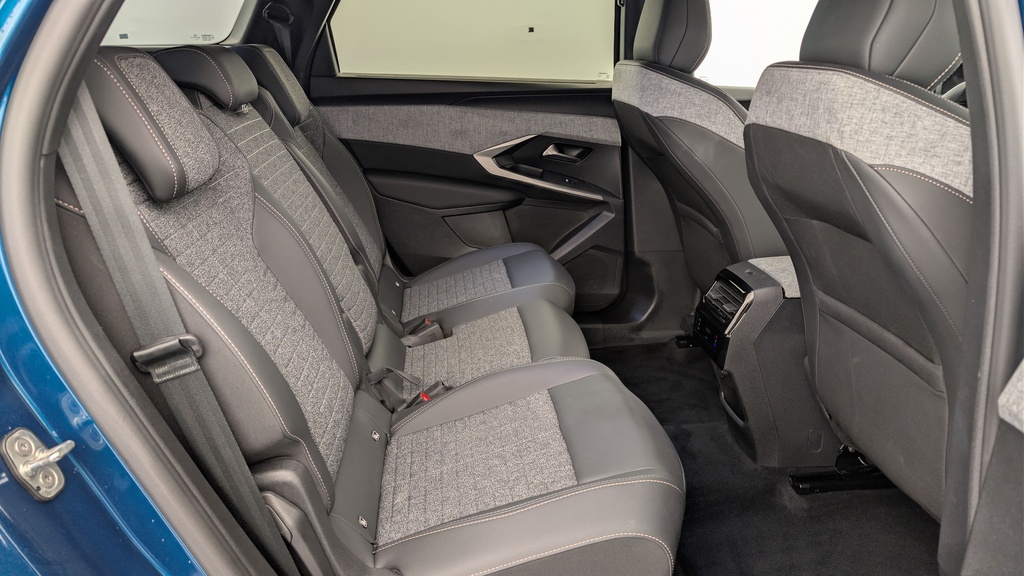 Peugeot 5008 HYBRID 145 CH E-DCS6 ALLURE