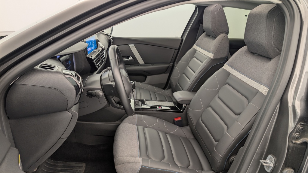 Citroen C4 PureTech 130 S&S BVM6 Shine