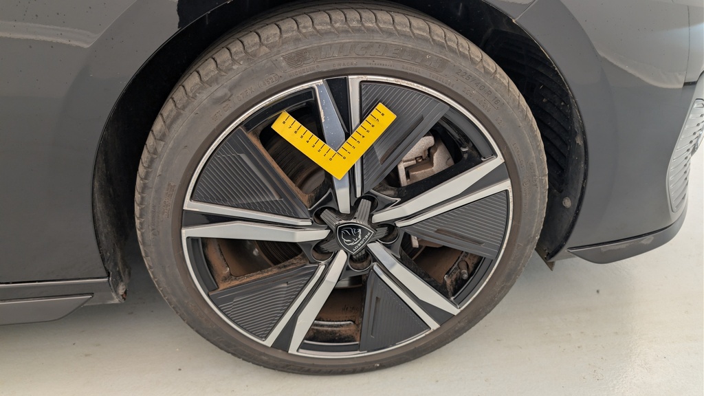 Peugeot 308 SW PHEV 225 e-EAT8 GT