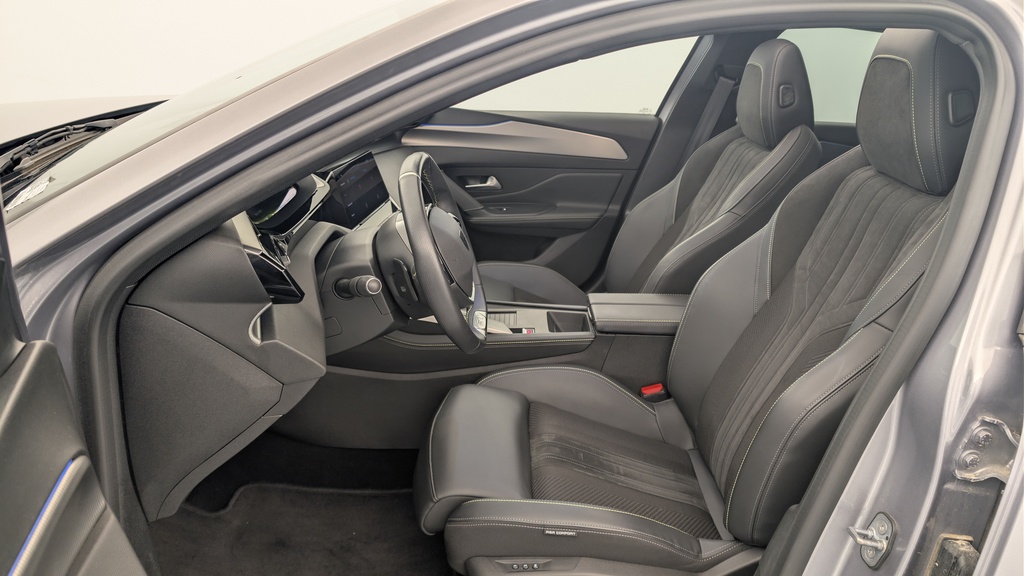 Peugeot 308 SW PHEV 225 e-EAT8 GT