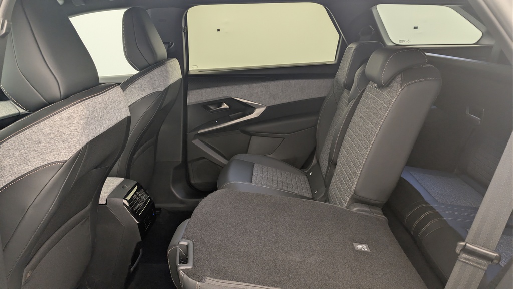 Peugeot 5008 HYBRID 145 CH E-DCS6 ALLURE